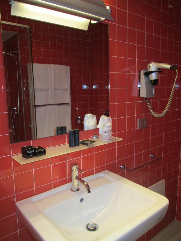 Hotel Valeria Вила Опичина Стая снимка