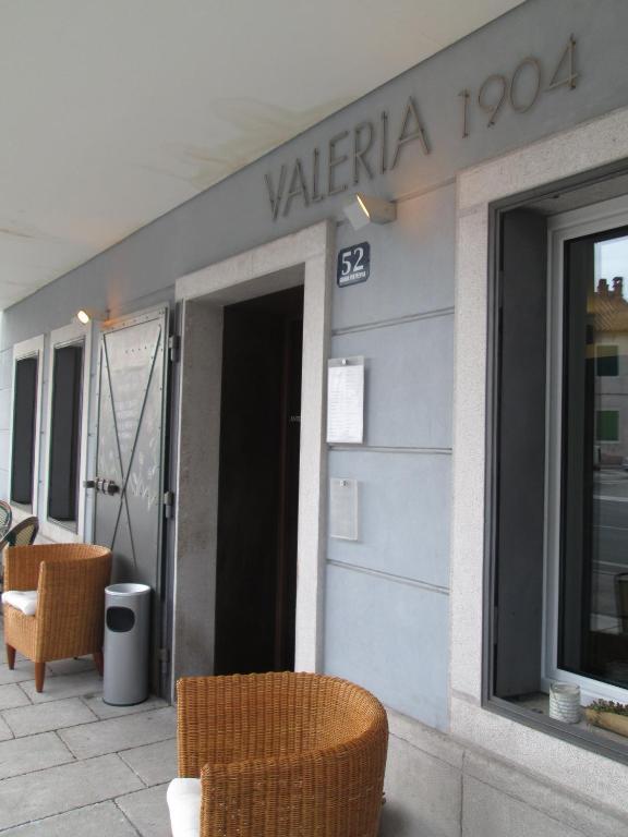 Hotel Valeria Вила Опичина Екстериор снимка